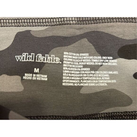Wild Fable Gray and Black Camo High-Rise Legging Size Med NWT (4693) - Picture 7 of 7